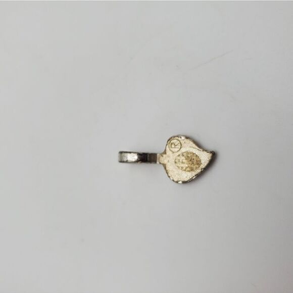 Cesar's leaf drop necklace pendant charm - Picture 3 of 3